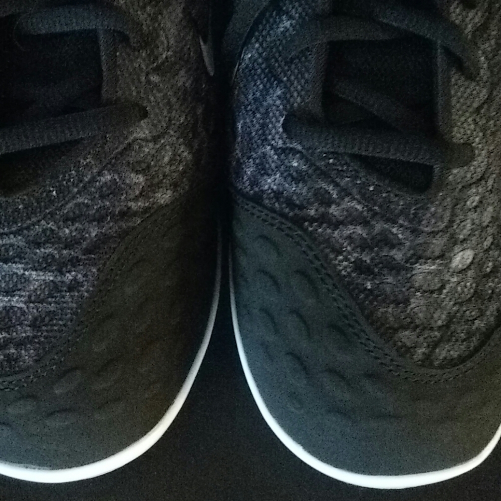Nike - Picture 6 of 8